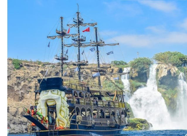 Relaxing Antalya Boat Trip Experience - Image 2