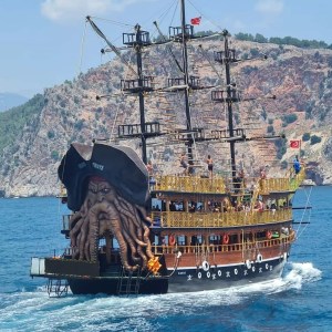 Alanya Pirate Boat Tour