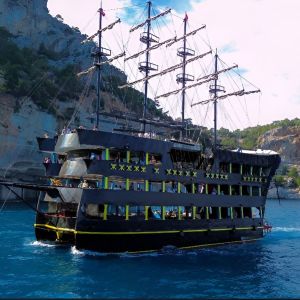 Kemer Red Dragon Pirate Boat Tour